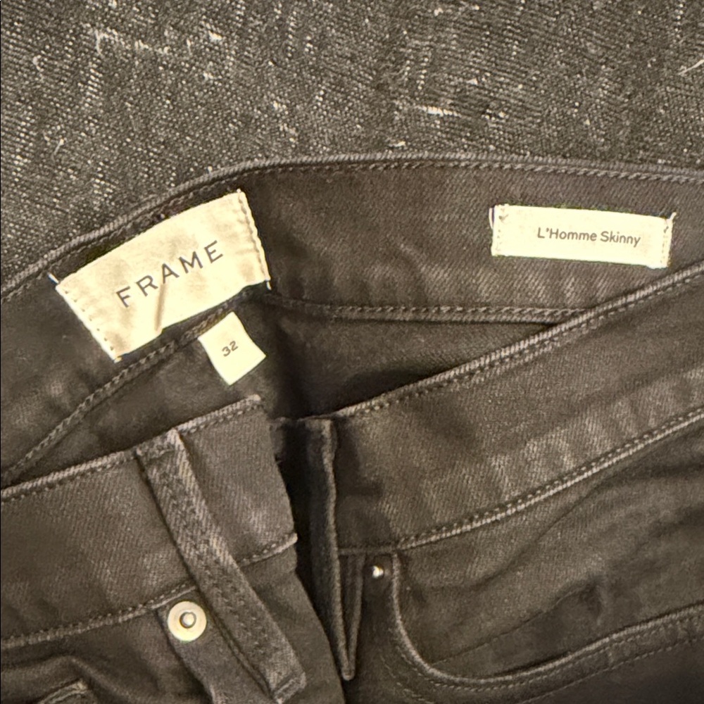 Frame Denim Skinny Jeans in Deep Black
